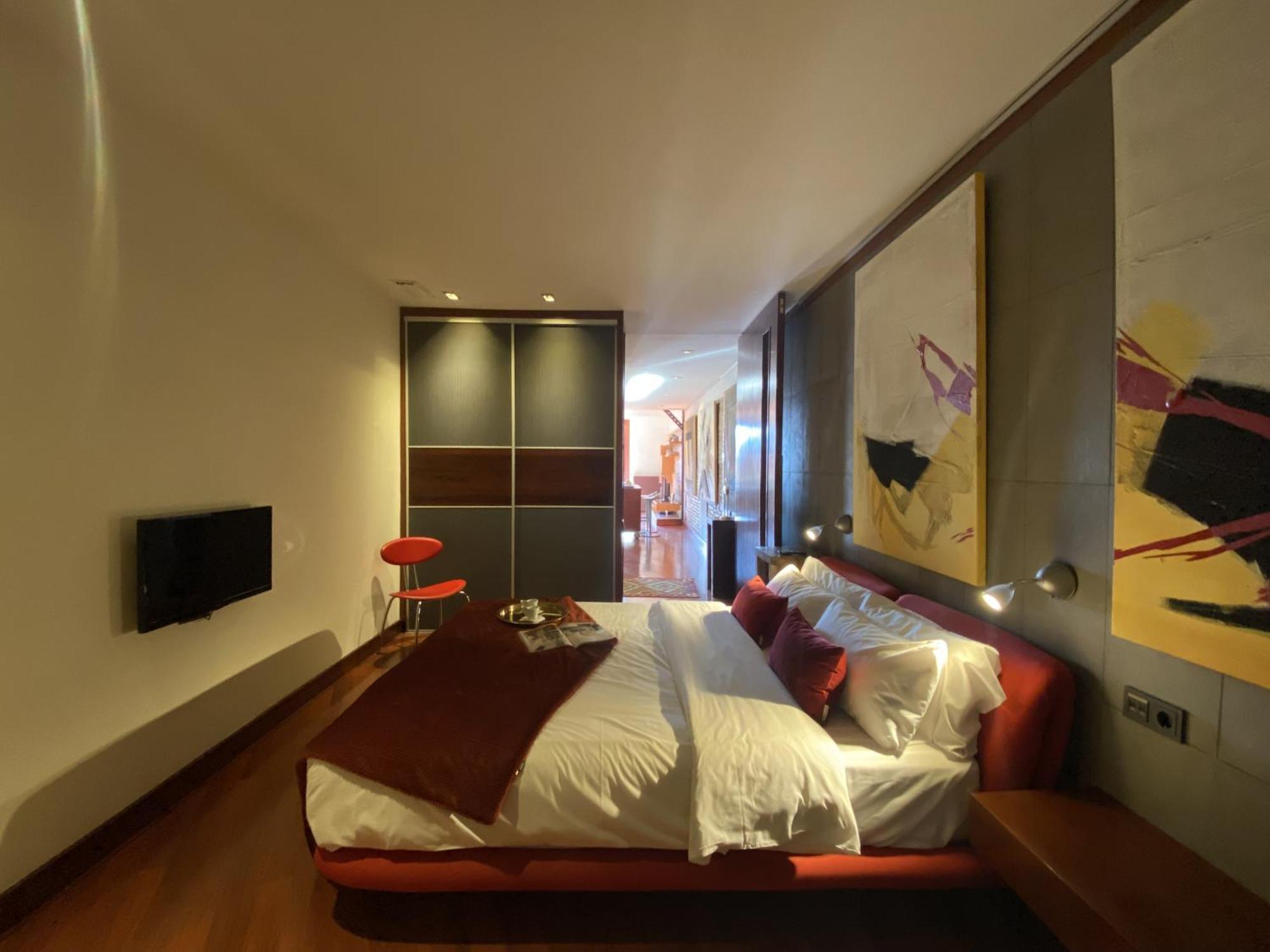 Luminous Designer Loft Style Eixample Views By Myrentalhost *