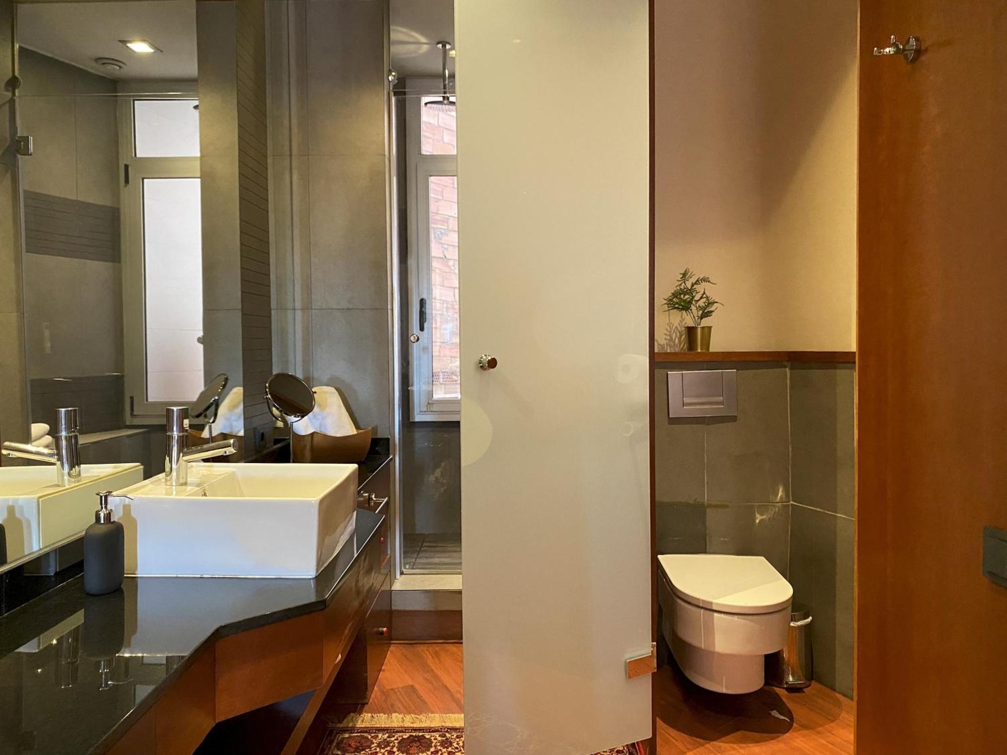 Luminous Designer Loft Style Eixample Views By Myrentalhost * Barcelona